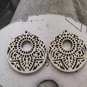 Juego de pendientes de madera de corte láser elegantes de moda para mujer, joyería de moda, pendiente de aro de Falak World Export - Product Image 6