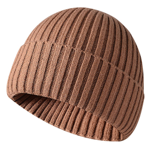 2025 hiver chaud tricoté noir bonnet écharpe ensemble 100% coton côtelé laine plaine bonnet chapeau avec motif d'impression - Product Image 3