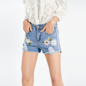 Short en jean décontracté Short en détresse Lavage léger Short en jean de haute qualité pour femme - Product Image 2