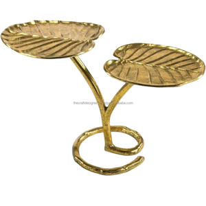 Plateau de feuilles en aluminium Support pour gâteau de mariage Support pour gâteau de mariage en métal coulé Personnalisé finition or Vente en gros Support pour gâteau antique aux meilleurs prix - Product Image 1