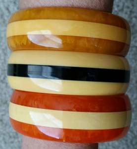 High Demanding <b>Silver</b> Oxidized Bangles with Engraved Floral Design for Ethnic Wear Available - Product Image 6