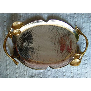 Mesa decorativa para el hogar más vendida, bandeja para servir alimentos, suministros de Hotel, vajilla de diseño elegante, bandeja para servir alimentos con mango dorado - Product Image 3