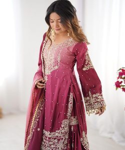 Robes de mariée cousues de styliste Sharara Eid Maria formelle beau style arabe Boutique Design Top Sharara Dupatta Set - Product Image 3