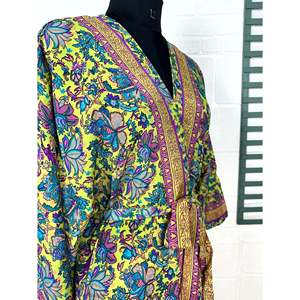 Kimono en soie style bohème chic pour femme, 1 pièce, robe de plage avec motif Paisley bleu et floral, cadeau de luxe pour anniversaire - Product Image 5