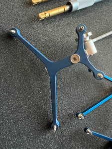 Juego de Instrumentos de Navegación Quirúrgica Stealth para Neurología de Columna Vertebral, Acero Inoxidable, Manual, Certificado CE ISO, 5 Años de Garantía, Ruya - Product Image 6