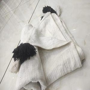 Luxurious Jacquard Woven Comfort <b>Blankets</b> and Throws Collection Easy-to-Fold for Home Warmth and Style - Product Image 3