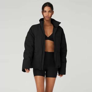 Chaqueta acolchada ligera para mujer Chaqueta acolchada personalizable para invierno, deportes al aire libre y ropa de invierno de moda - Product Image 1