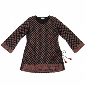 Túnica de algodón con estampado de bloque de mano tejido de verano negro, aberturas laterales elegantes que fusionan sin esfuerzo, encanto étnico Grace Boho, un aspecto atemporal - Product Image 1