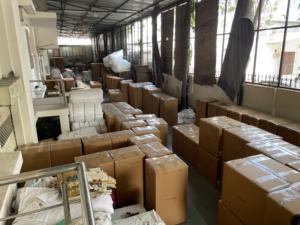 Reposapiés tapizado de madera otomana bordado con diseño Suzani de estilo moderno para decoración del hogar, sala de estar de la colección - Product Image 4