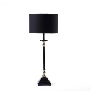 Lámpara de mesa de lujo de metal Decoración de oficina Lámparas chapadas en oro con pantalla Lámparas de mesa al por mayor - Product Image 6