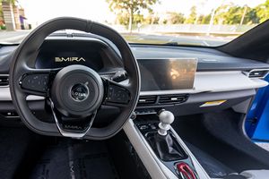 Lottuus Emira V6 First Edition 2024, Gasolina, Bajo Kilometraje - Product Image 3