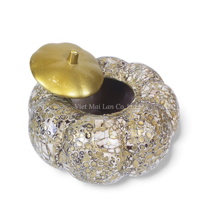 ฟักทองฮาโลวีนเคลือบเงาประดับไข่ฝัง งานฝีมือตกแต่งบ้านสำหรับวางบนโต๊ะ จากเวียดนาม - Product Image 3