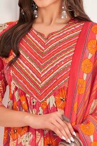 Peach Color All <b>Party</b>& Occasion Wear Pure Cotton Fabric Floral & Leaf with Gold Foil Highlights Pattern Ethnic Wear Kurti Set - Product Image 5