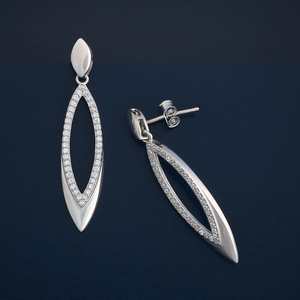 Pendientes de Plata 92.5 con Diseño Geométrico de Pluma y Circonitas, Perlas y Diamantes Dorados, Ideales para Fiestas y Bodas - Product Image 4