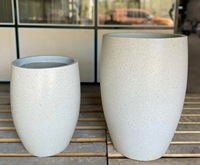 Pot de fleurs carré en ciment, design unique, écologique, minimaliste, moderne, de haute qualité, fabriqué au Vietnam, pour l'intérieur et l'extérieur, tendance