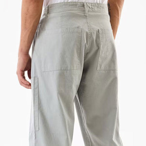Pantalones Cargo para hombre recién llegados hechos a medida con cintura alta y tela de lona de ajuste cómodo, ligeros y elegantes a la venta - Product Image 5
