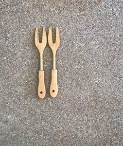 ชุดส้อมไม้ทำด้วยมือ4แบบ | เป็นมิตรกับสิ่งแวดล้อมและทนทานส้อมทำจากไม้แบบดั้งเดิม - Product Image 4