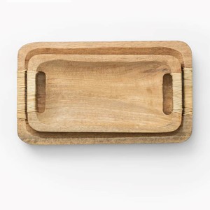 Plateau en bois artisanal indien Plateau décoratif en bois de dernière conception pour la décoration intérieure Offre Spéciale les accents de décoration intérieure dans une forme unique. - Product Image 1