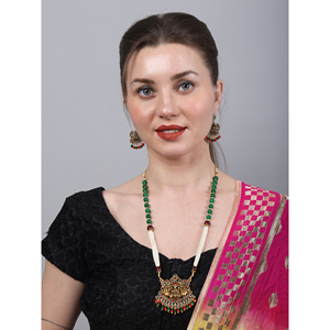 Nouvel ensemble de bijoux de mode vert Laxmi élégant Mala - Product Image 1