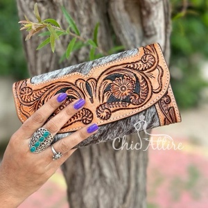 Pochette en cuir repoussé à la main à la mode Style occidental carte de crédit en cuir de vachette Long portefeuille portefeuilles de téléphone en cuir véritable de haute qualité - Product Image 1