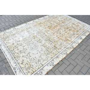 พรมวินเทจขนาด 5.5x9.1 ฟุต สีขาวลายจุด พรมขนสัตว์ตุรกี - Product Image 2