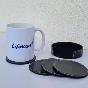 Sous-verres ronds en cuir originaux avec support Sous-verres en cuir pour boissons Ensemble de 4 sous-verres avec support pour table basse - Product Image 2