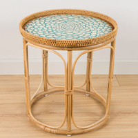 Table d'appoint en rotin rond naturel fabriqué à la main avec vadrouille incrusté tabouret de décoration de la maison scandinave moderne pour cuisine hôtel Vietnam