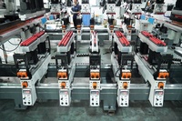 Machine de perçage CNC entièrement automatique à double poste de travail 14 rangées pour panneaux d'armoires et de placards