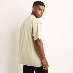 Camiseta de Alta Calidad con Estampado Personalizado, Tela No Tejida, Talla Grande, Peso Pesado, Transpirable, Hombros Caídos, Cuello Redondo, para Hombre, Diseño Sólido - Product Image 4