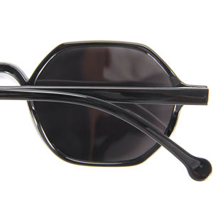 眼镜制造户外偏光光致变色镜片遮阳太阳镜大框架眼镜颜色透明太阳镜 - Product Image 4