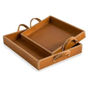 Bandeja de cuero de lujo para servir aperitivos, postres o bebidas en espacios interiores minimalistas contemporáneos - Product Image 1
