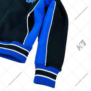 1913 | zeita | Chaqueta Universitaria Unisex de Invierno, Impermeable, Cortavientos y Transpirable, con el Logotipo de las Hermandades y Fraternidades - Product Image 3