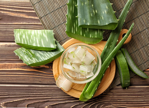 Gelée d'Aloe Vera douce et rafraîchissante apportant un pur sentiment de bien-être aux âmes minimalistes et aux modes de vie soucieux de leur santé - Product Image 3