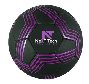Ballon de football d'entraînement Next Tech Industries en matériau PU pour l'entraînement avec design personnalisé et logo personnalisé - Product Image 5