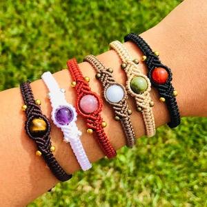 Pulsera de Piedras Preciosas Mixtas de Compromiso de 20 a 25 mm con Diseño de Pirámide Chapada en Oro de Estilo Vintage HARI OM CREATIONS, Certificada por IGI - Product Image 4