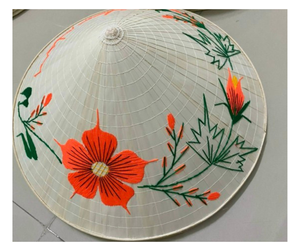 Sombrero cónico personalizado de hoja de palma de bambú vietnamita hecho a mano, perfecto para celebraciones culturales y uso elegante - Product Image 2