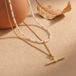 ชุดสร้อยคอประดับมุกและจี้รูปตัว T สไตล์เจลิยา แอนดี้ - Product Image 3