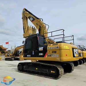 Excavadora Usada Caterpillar CAT320D2 en Venta, Original, Buen Estado, Pocas Horas de Trabajo, Bajo Precio, 20 Toneladas, Motor Incluido - Product Image 3