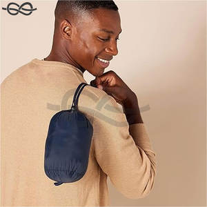 Veste rembourrée légère et résistante à l'eau, parfaite pour les activités de plein air, les voyages et les vêtements de tous les jours - Product Image 4