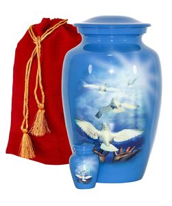 Wholesale High Quality Metal Handmade Human <b>Ashes</b> Cremation Urns Nickel Finished High Gloss Finish American Style Customizable - Product Image 3