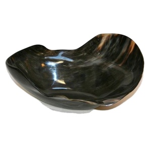 Cuencos de cuerno de búfalo para el hogar, plato para servir, suministros elegantes para servir, cuencos de cuerno personalizados hechos a mano naturales - Product Image 1