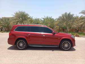 KLASS 2023-2024, SUV con Volante a la Izquierda, Motor de 4.5L de Aspiración Natural, Caja de Cambios Automática, Mini Maybach R20, Asientos de Cuero, Euro - Product Image 4