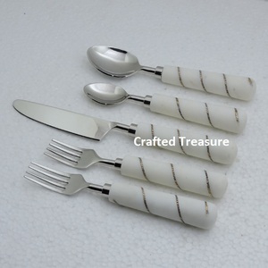 Set de couverts unique en acier inoxydable Design bambou manche en résine Set de couverts en acier inoxydable vert poli miroir - Product Image 6