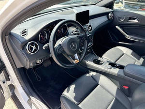 Mercedes-Benz GLA 2020 Usado en Perfectas Condiciones - Product Image 3