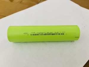 32140 15Ah 800 Zyklen Zylindrische 3,2V LiFePO4-Zelle 48Wh Batterie für Elektrofahrzeuge - Product Image 6