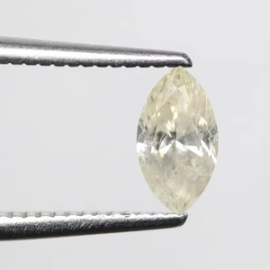 0.827 Carat Naturel Laiteux Jaune Marquise Brillant Coupe Lâche Diamant Bague De Fiançailles Diamant Bijoux pour Mariages - Product Image 1