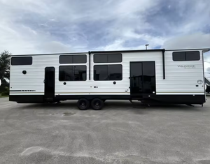 Autocaravanas y Remolques de Viaje 2025 2024 2026 F-o-r-e-s-t R-i-v-e-r Wildwood G-r-a-n-d L-o-d-g-e 42I-C-E - Product Image 2