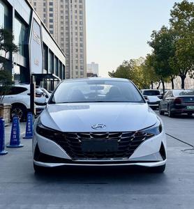 Nouvelles arrivées : Hyundai Elantra d'occasion, berline sport automatique essence, voitures d'occasion à vendre - Product Image 1
