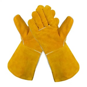 Gants de travail en peau de vache durables de qualité supérieure les plus vendus Gants de sécurité en cuir fendu de vache Caractéristique anti-coupure Soudage de conduite - Product Image 1