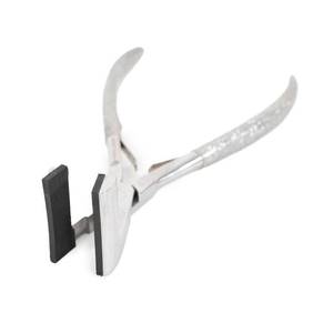 Pince à extensions capillaires adhésives ultime en acier inoxydable pour application micro-anneaux sans couture, kératine renforcée, fixation forte, logo personnalisé - Product Image 4